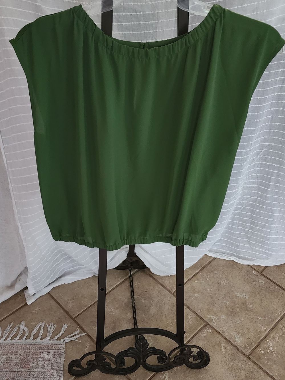 LOFT Forest Green Relaxed Gathered Neck Top Cropped Elastic Waist